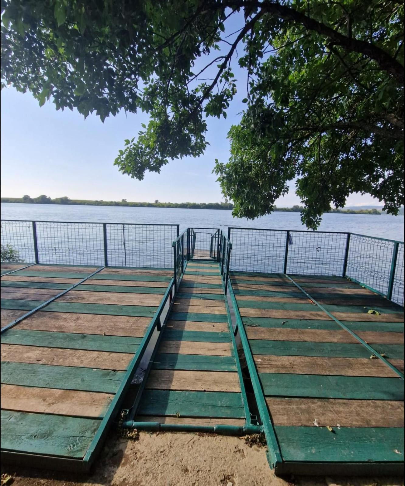 Danube Home Ostrovu Corbului Eksteriør bilde